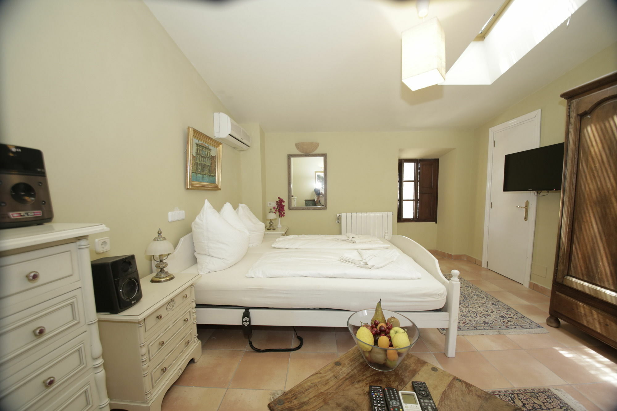 Farm stay Llimona *